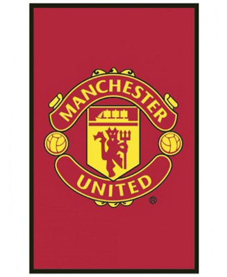 B&Q Manchester United Fc Crest Floor Rug Red