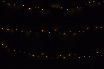 LYYT Outdoor Led Battery Operated String Lights With Auto Timer- Warm White from B&Q