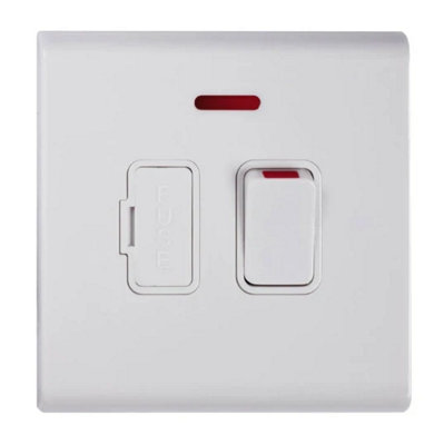 Deta 8643Whw Slimline Screwless 13A Switched Fused Spur With Neon White from B&Q
