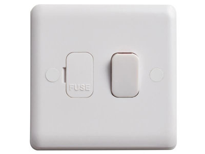 Deta Vimark Vc1370 Fused Switched Spur 13A Detvc1370 from B&Q