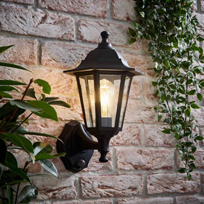 Valuelights Mayfair Traditional Style Black Outdoor Security Dusk To Dawn Ip44 Rated Wall Light Lantern from B&Q