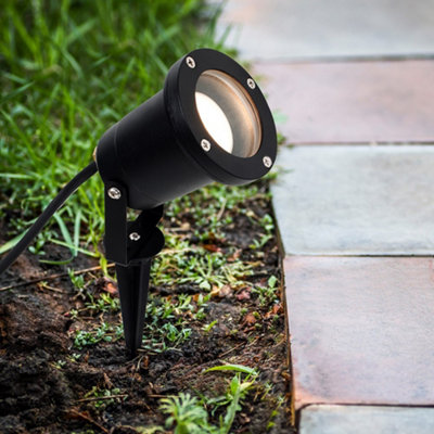 Valuelights Derwent Modern Ground Spike Wall Mount Ip65 Rated Outdoor Light In Black Finish