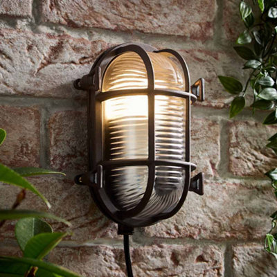 Valuelights Bow Rust Nautical Oval Bulkhead Ip64 Outdoor Wall Light