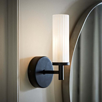 Valuelights Black/Light Canya Matte Ip44 Rated Bathroom Frosted Reeded Glass Wall