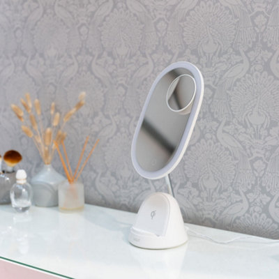 Valuelights Unisex White Led Make Up Mirror With Wireless Phone Charging In - Image 2