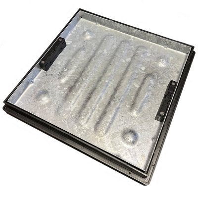 Clark Drain Recessed Block Paving Manhole Cover  Cd450/46Sl 450mm X 450mm X 46mm Overall Size 580mm X 580mm X 54mm from B&Q