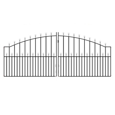 Burbage Iron Craft Mana Ball Top Arched Metal Driveway Gate 3048mm Gap X 1220mm High Mazp19 from B&Q