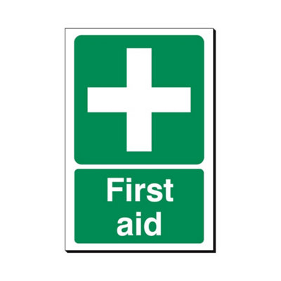 B&Q -  First Aid 240 X 360mm Sign Qty 1