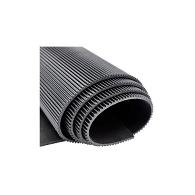 Mehr Ev Insulated Rubber Mat 1M Evh17 Qty 1 from B&Q