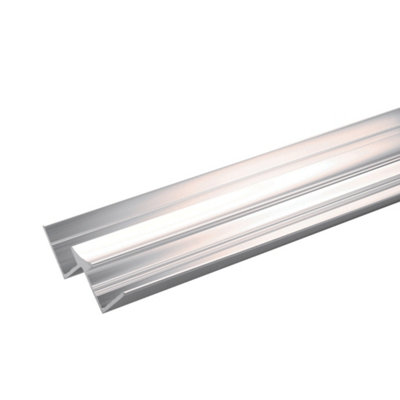 Stylepanel Straight Panel Internal Corner Joint (L)2450mm (W)11mm (T)30mmPolished Gloss Silver Effect from B&Q