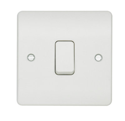 Mk K4870 Whis3 10A 1 Way 1 Gang Light Switch Gloss White from B&Q