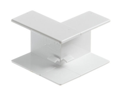 Mk White 25mm X Internal 90° Plastic Angle Joint from B&Q