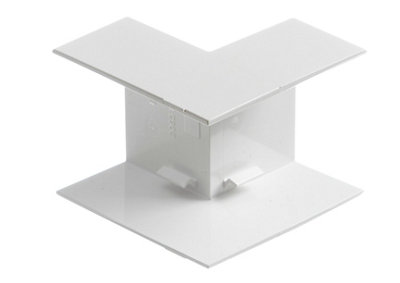 Mk White 40mm X Internal 90° Plastic Angle Joint from B&Q