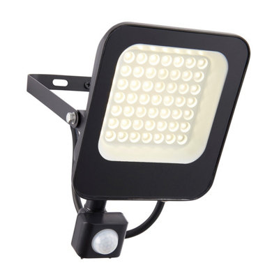 Luminosa Lighting Luminosa Guard Pir Override 30W Ip65 30W Outdoor Flood Light Matt Black Paint