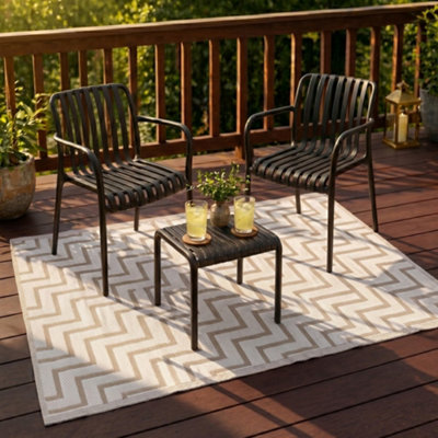 Jack Stonehouse Outdoor Plastic Rug Wool-Look Anti-Slip Durable Garden Patio Conservatory Carpet MatBeige Zigzag from B&Q