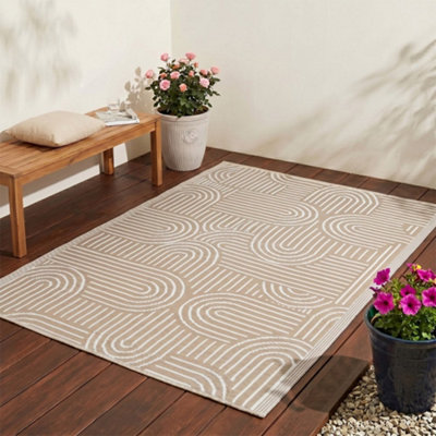 Jack Stonehouse Outdoor Plastic Rug Wool-Look Anti-Slip Durable Garden Patio Conservatory Carpet MatBeige Arch from B&Q
