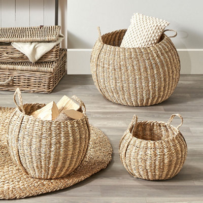 Pacific Lifestyle Round Seagrass And Palm Leaf Baskets With Handles  Set Of 3 from B&Q