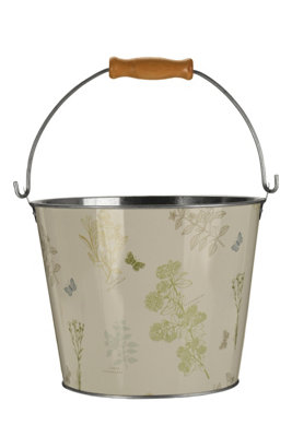 Orsina 5L Round Bucket With HandleDurable Plastic Construction In Classic WhiteIdeal For CleaningGardening, from B&Q