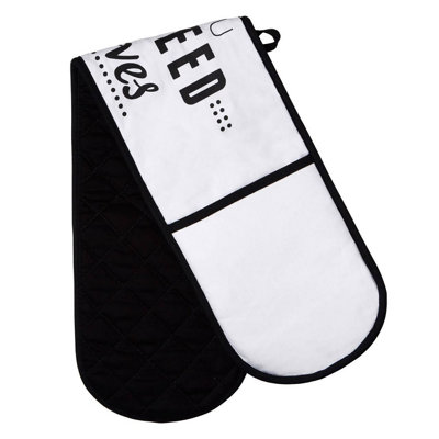 Orsina Double Oven GloveWitty Printed Design With Quilted Heat-Resistant FabricProtects Both Hands from B&Q