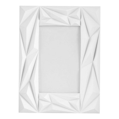 Orsina Prisma White 4X6 Photo FrameGeometric Wire Design With Matte White FinishFreestanding Or Wall-Mounted from B&Q