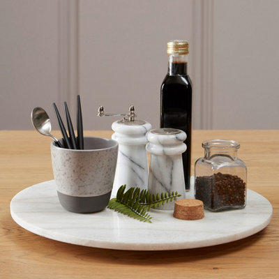 Rackhams White Kindia Round Marble Lazy Susan - Image 4