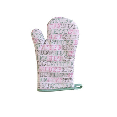 Orsina Lola Heat Resistant Oven Glove from B&Q