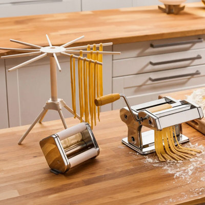 B&Q -  Versatile Multi Pasta Chrome Maker SetDurable Kitchen AccessoryConvenient Pasta Maker For Cooking