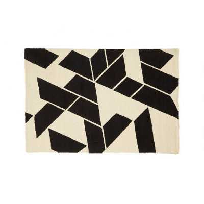 Orsina Bosie By Premier Milana Small Geometric Rug from B&Q