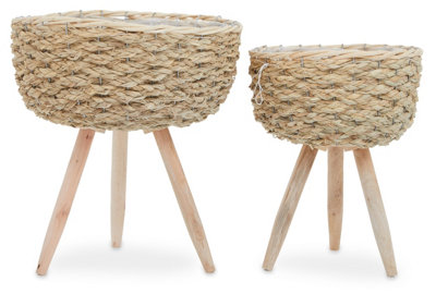 B&Q -  Lentigo Set Of Two Natural Planters