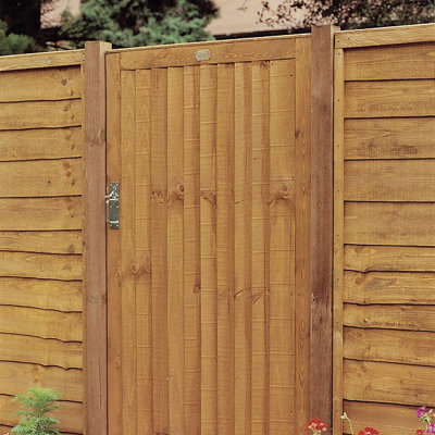 Grange Timber Gate(H)1.81M (W)0.9M from B&Q