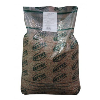 B&Q Orange General Purpose Floating Pond Sticks - Triple Mix 10Kg