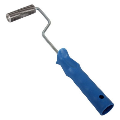 Aluminium Finned Roller 70mm X 22mm from B&Q