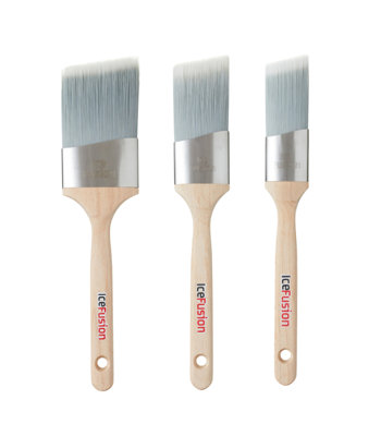 Prodec Ice Fusion Angled Oval Synthetic 3 Brush Set1" 2" And 3" from B&Q
