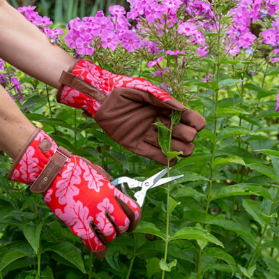 Shop Gardening gloves