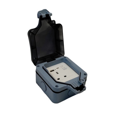 Securlec Weatherproof Outdoor Single Plug Socket 1 Gang Switched Socket Usb Port Ip66 from B&Q