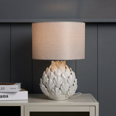 Inlight Pangas Artichoke Round Gloss White Table Lamp from B&Q