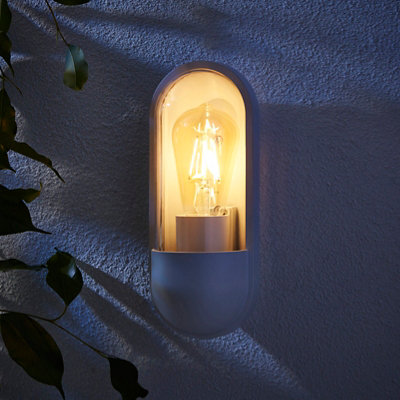 B&Q -  Kerry Fixed Matt White Mains-Powered Led Outdoor Contemporary On/off Wall Light (Dia)10Cm