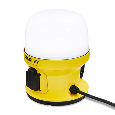 Stanley Area Globe 30W 2600Lm Corded Integrated Led Work Light from B&Q