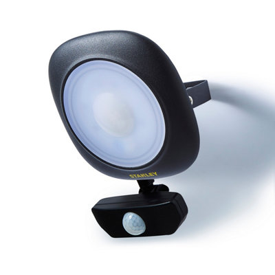 Stanley Black Mains-Powered Cool Daylight Outdoor Led Pir Floodlight 2700Lm from B&Q
