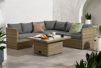 Royalcraft Wentworth 4Pc Corner Lounging Set from B&Q