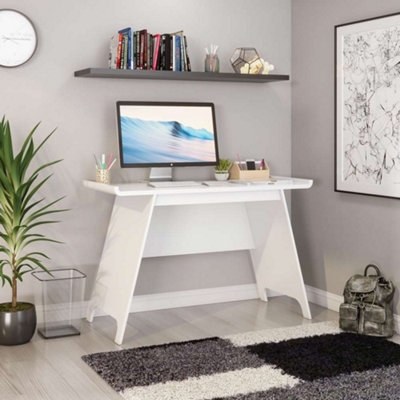 Teknik Towson Trestle Desk White With Curved Desktop