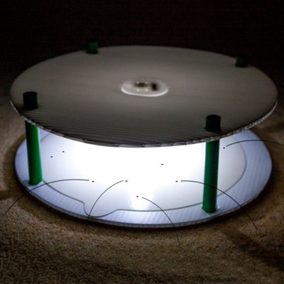 Katcha Portable Flea Trap With 3 Sticky Discs from B&Q
