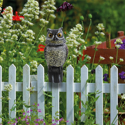 Netagon Garden Outdoor Life Sized Bird Cat Small Animal Mammal Scaring Device Deterant from B&Q