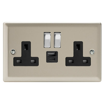 Varilight Double Switched Plug Socket With Usb A+C ChargingClassic Satin With Chrome/black InsertXn5Uacdb from B&Q