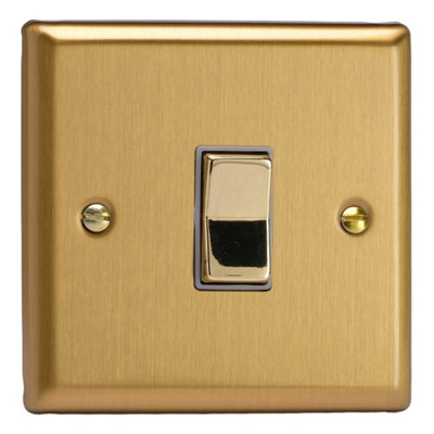 Varilight Single 1-Way Push Retractive SwitchClassic Brushed Brass With Polished Brass RockerXbkr1D from B&Q