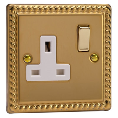 Varilight Single Switched Plug SocketClassic Georgian Brass With Brass/white InsertXg4Dw from B&Q