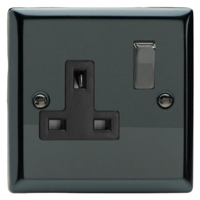B&Q -  Single Switched Plug SocketClassic Iridium With Iridium/black InsertXi4Db