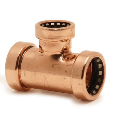 Pegler Yorkshire Tectite Female Pipe Fitting Adaptor 22mm X ½-¾" from B&Q