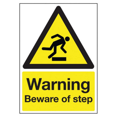 Soundlab Signslab Ha21451R Safety Sign "warning: Beware Of Step"A5Pvc from B&Q