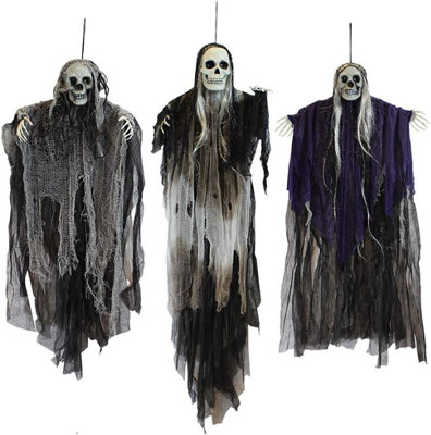B&Q White Piece Hanging Halloween Skeleton Ghost Decorations Size 3